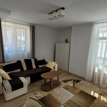 Andy Apartament Petrosani Exterior photo
