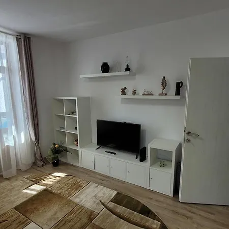 Andy Apartament Petrosani Exterior photo